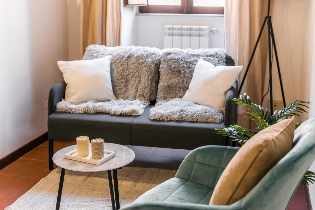 Appartamento Via Dei Serpenti โรม ภายนอก รูปภาพ