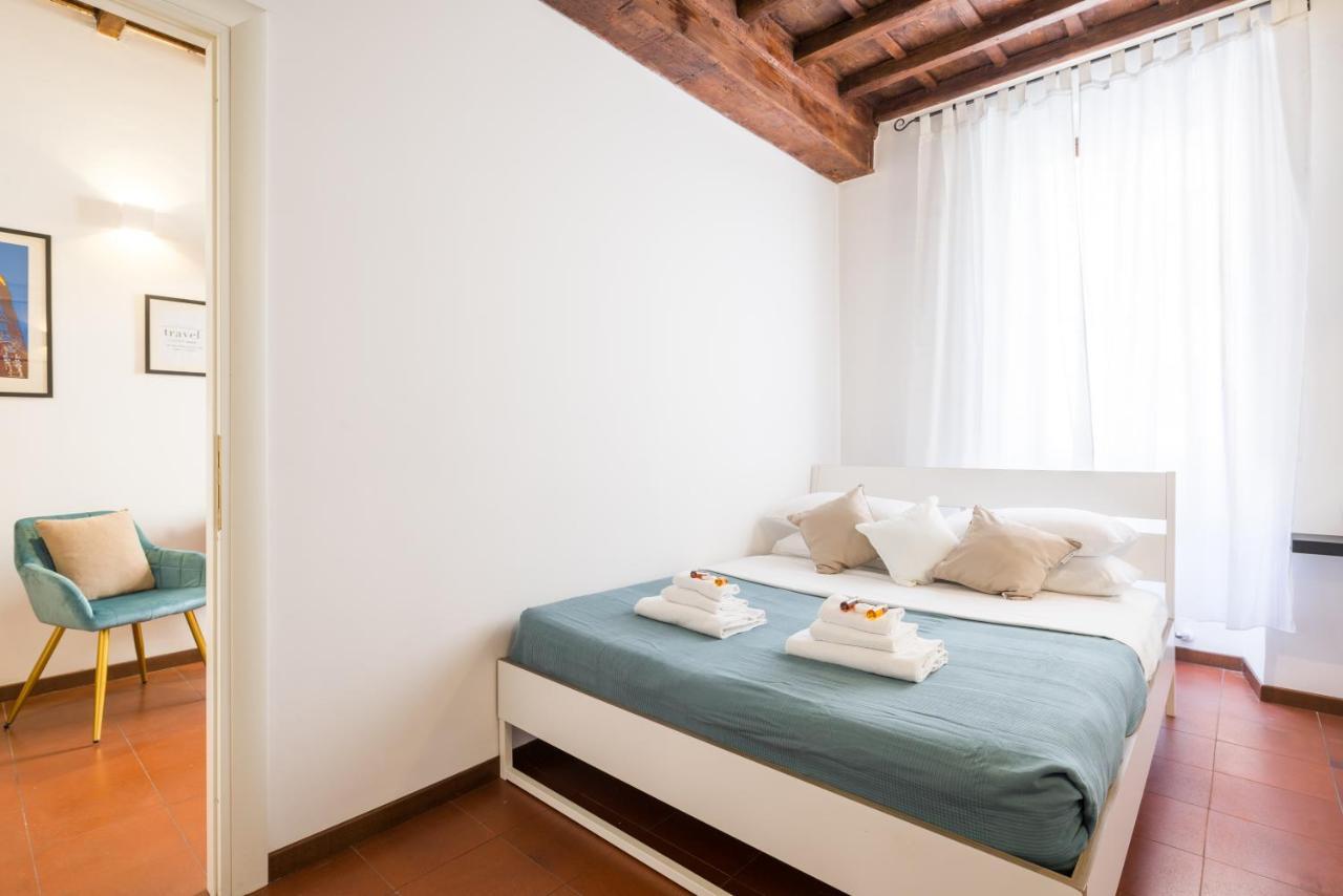 Appartamento Via Dei Serpenti โรม ภายนอก รูปภาพ