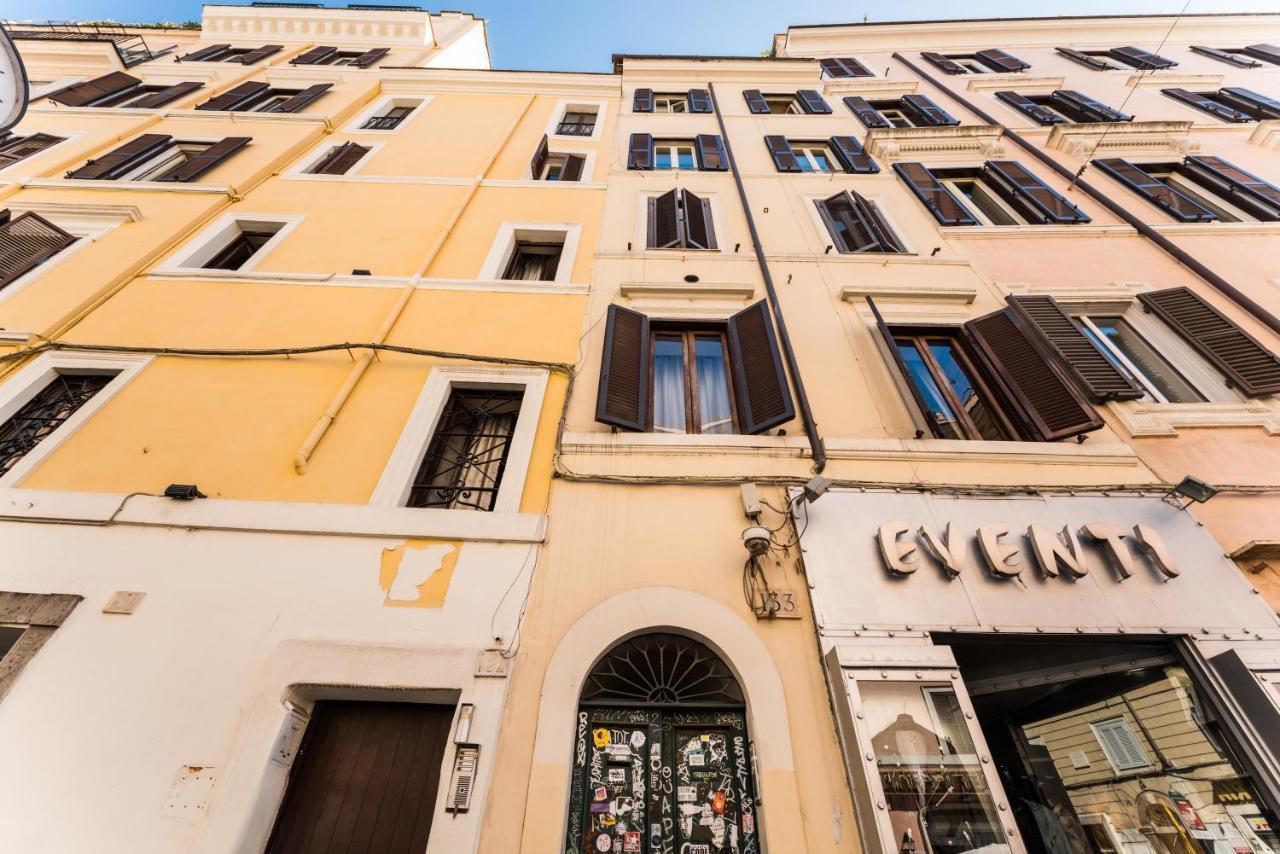 Appartamento Via Dei Serpenti โรม ภายนอก รูปภาพ