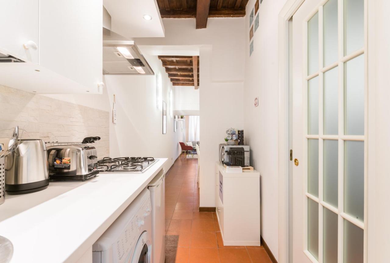 Appartamento Via Dei Serpenti โรม ภายนอก รูปภาพ