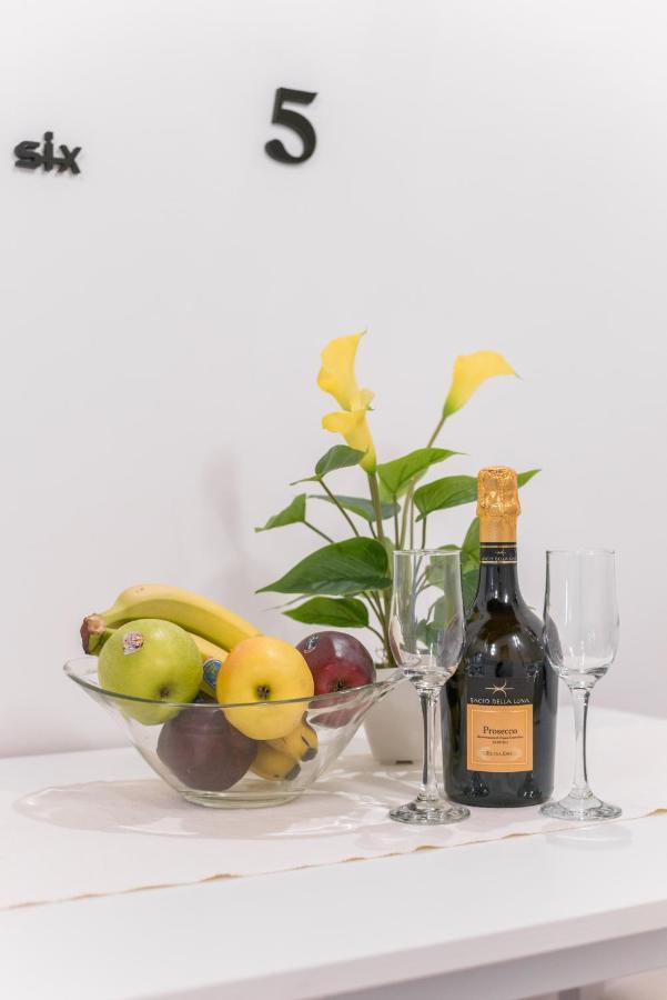 Appartamento Via Dei Serpenti โรม ภายนอก รูปภาพ